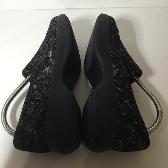 Dansko Women’s Professional Winona Metallic Floral Slip Resistant Clogs Size 40 - Picture 5 of 7